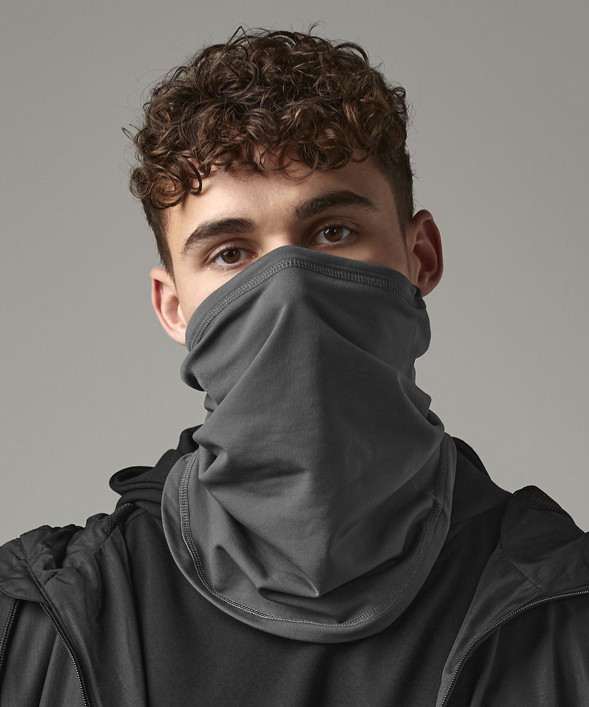 Softshell Sports Tech Nackvärmare