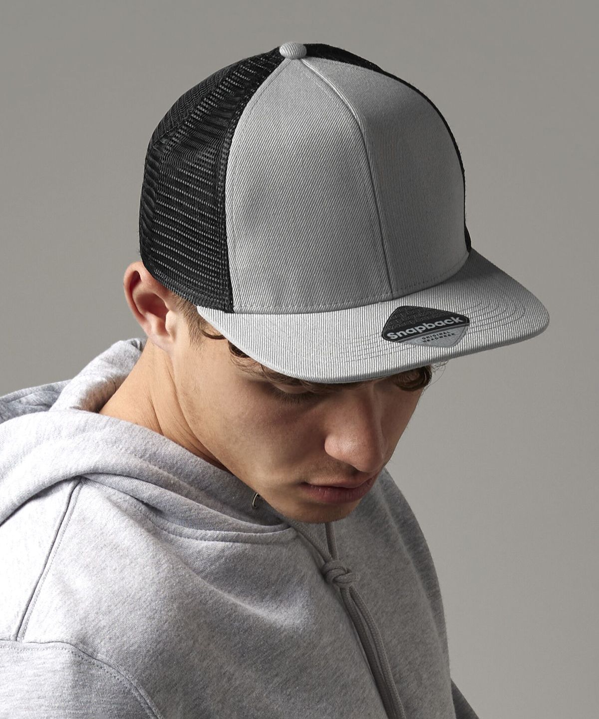 Flat Peak 6-Panel Trucker Keps