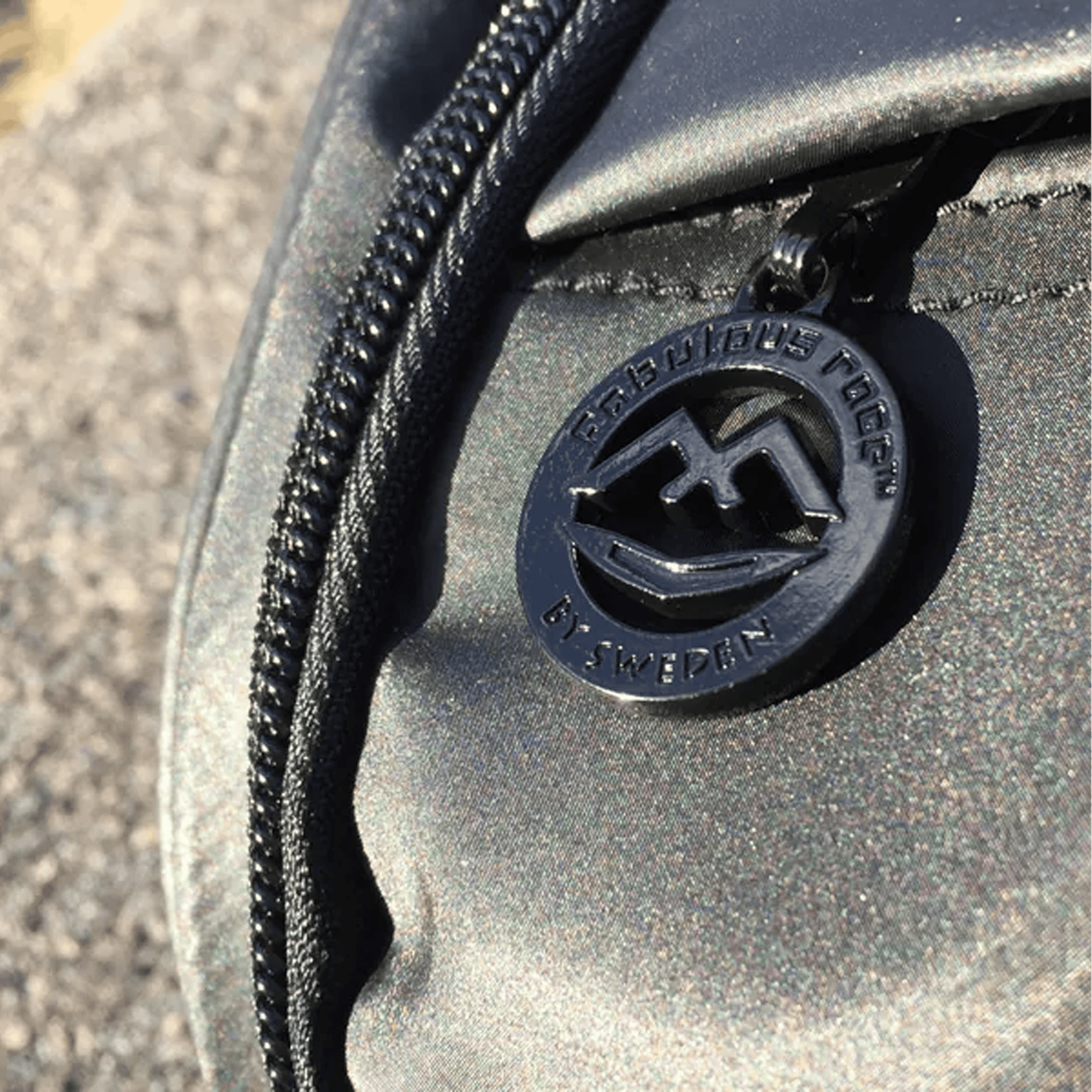 Fabulous Race Necessär Svart